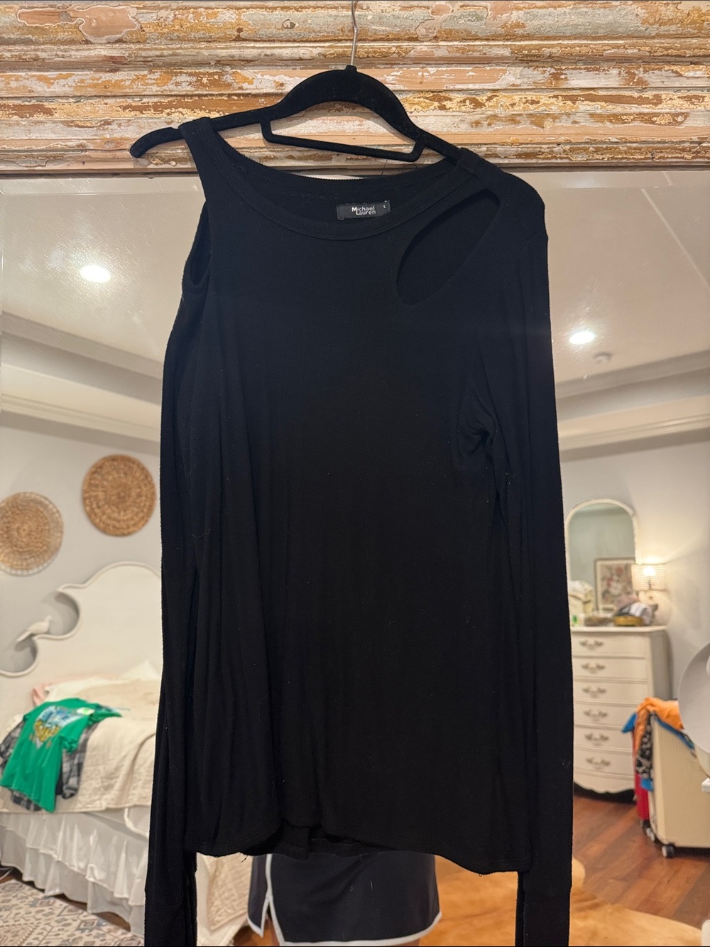 Lauren moshi cold shoulder sweater
